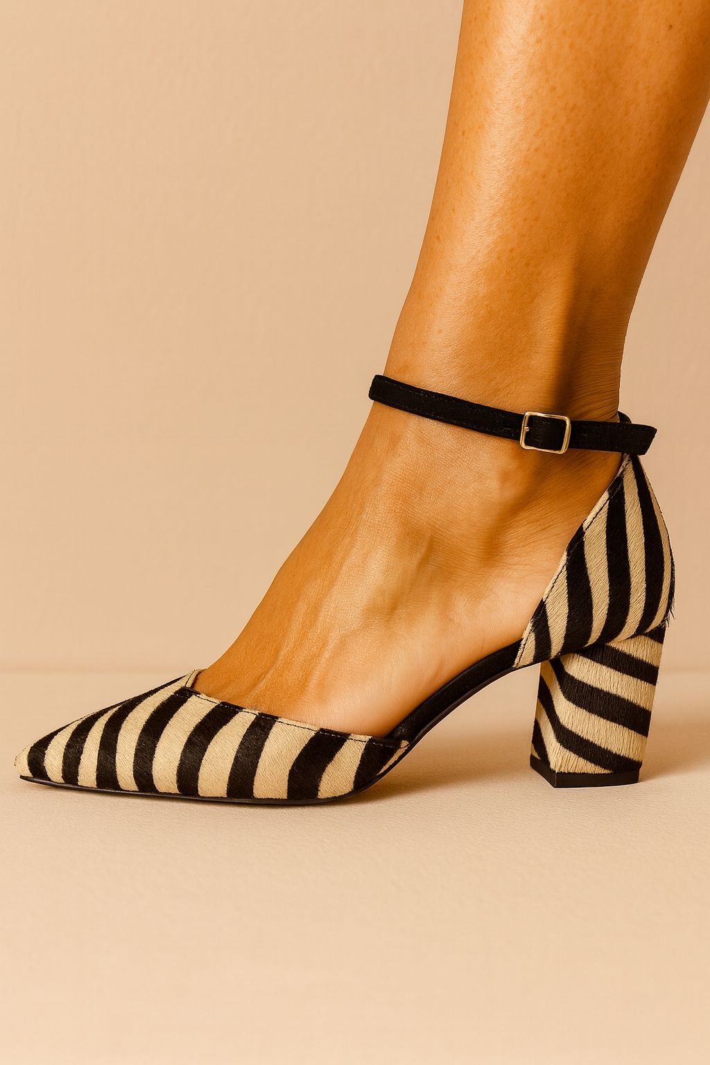 Zebrina™ | Mid-heels with strap and zebra print