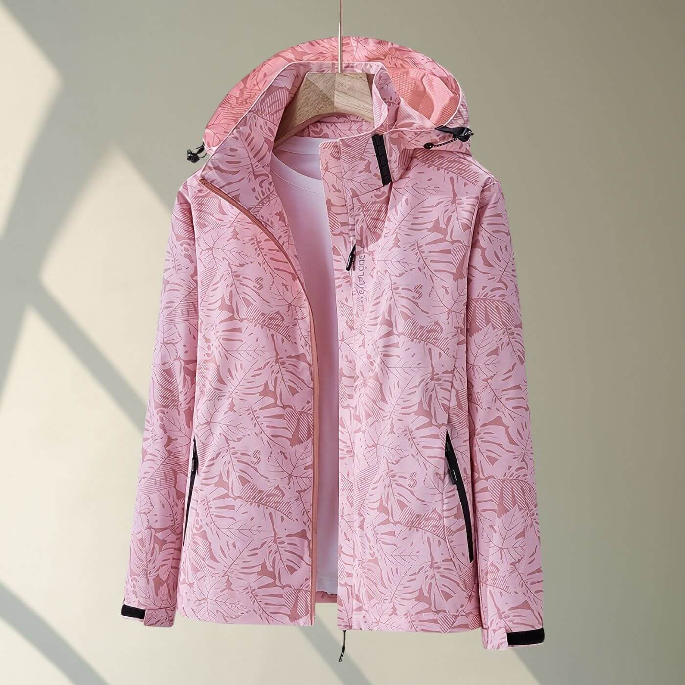 Skyla™ – Waterproof Windbreaker Hiking Jacket