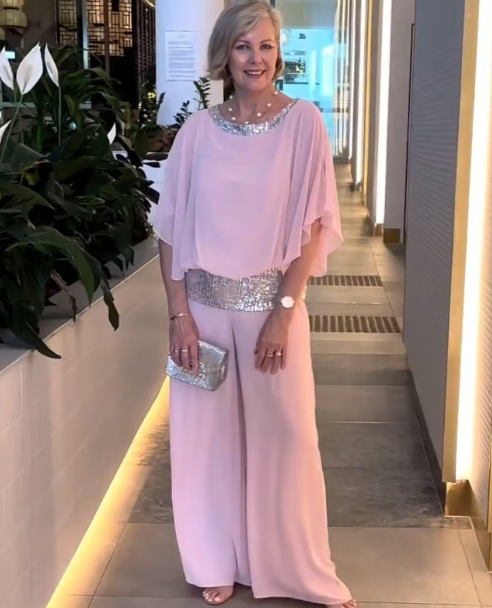 Yindi – Evening Glow Two-Piece Outfit