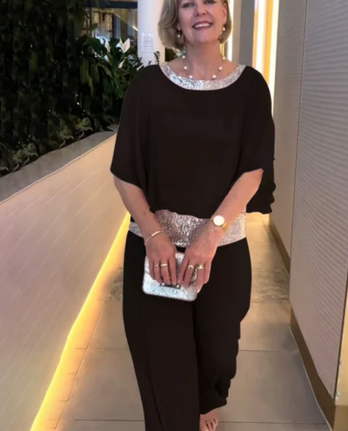 Yindi – Evening Glow Two-Piece Outfit