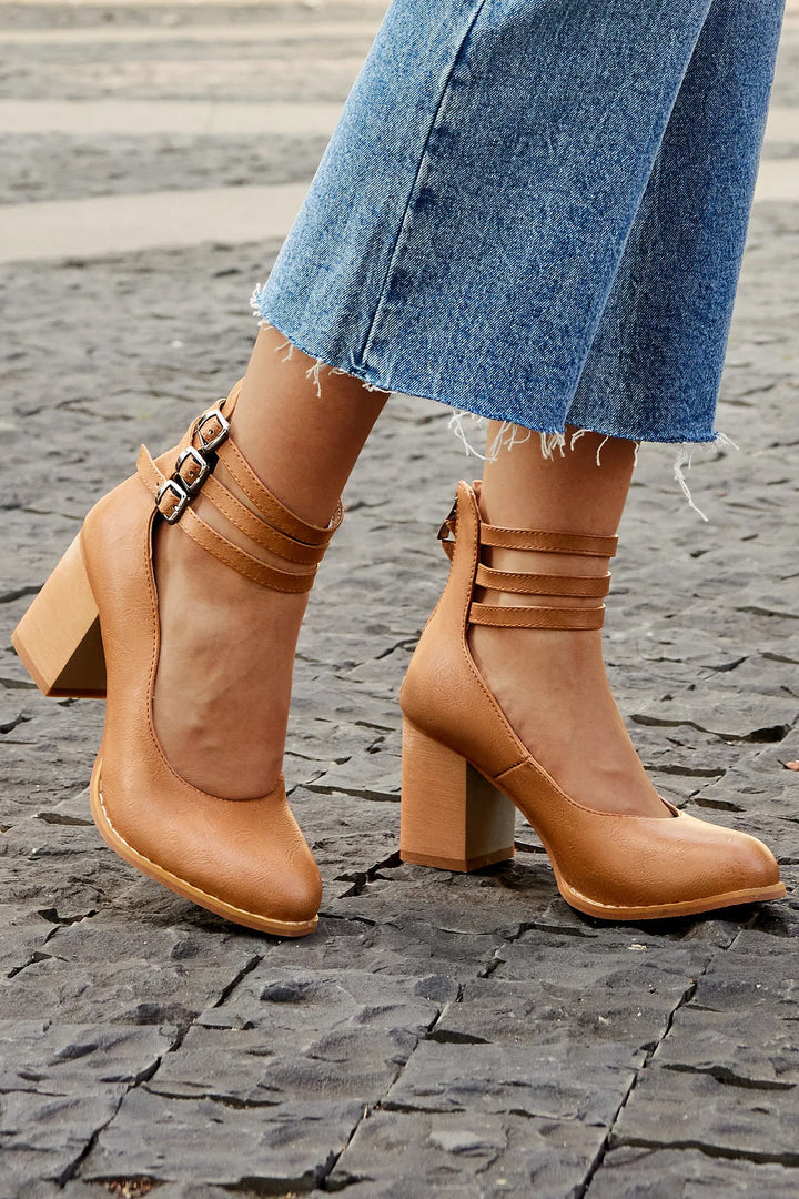 Casilda | Smooth heels with Ankle Strap and Thick Heel