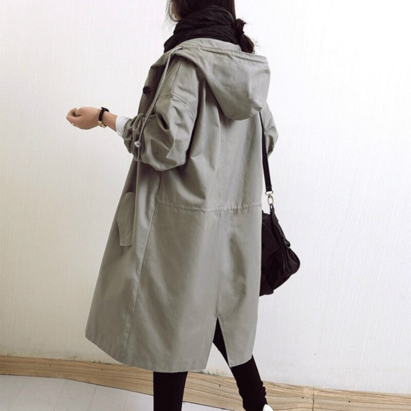 Delara™ - Elegant and water-repellent trench coat