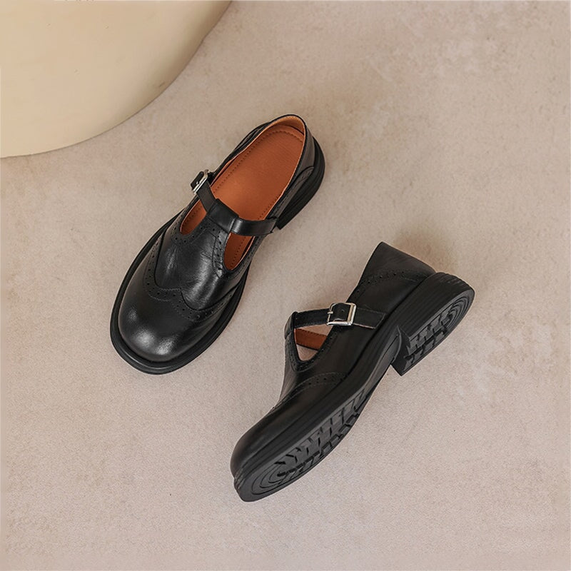 Faye | Elegant Mary Janes made of leather