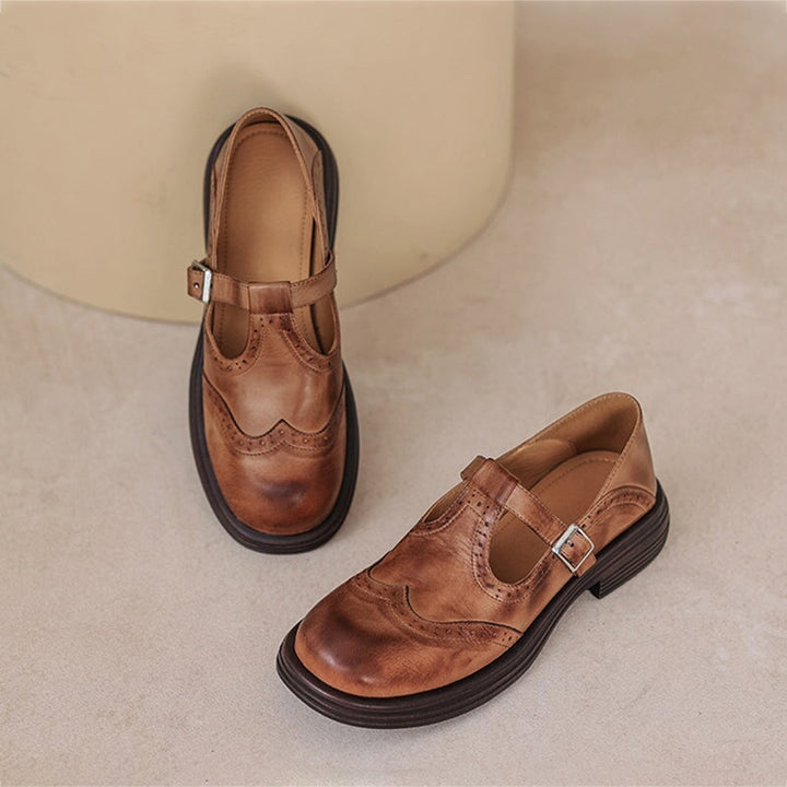 Faye | Elegant Mary Janes made of leather